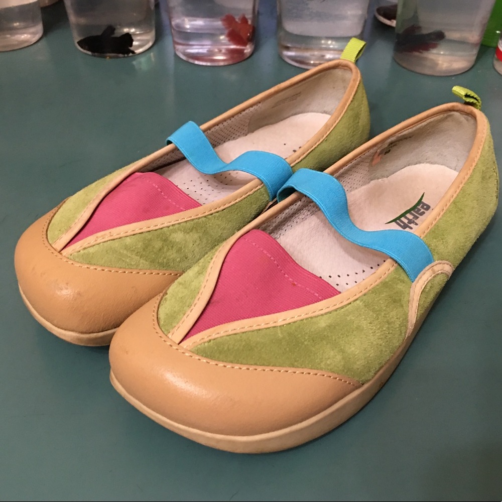 Earth Women’s Colorblock Slip-On Sneakers in Green, Pink, Tan with Blue Strap